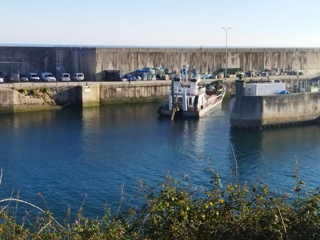 Puerto de Llanes