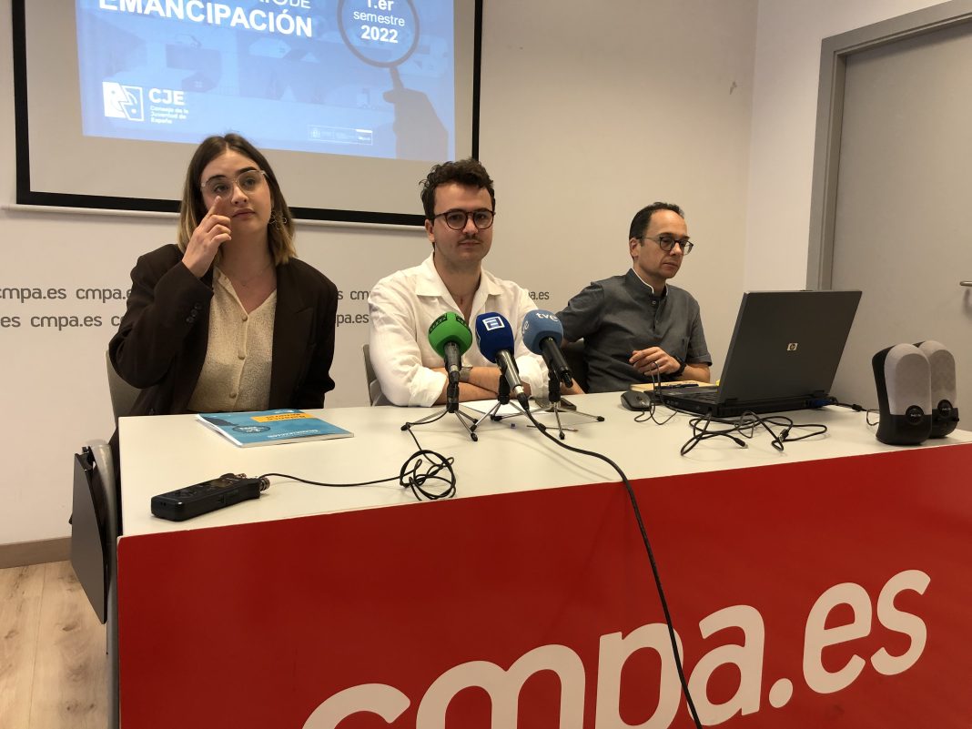 Andrea González Henry, Daniel Sierra y Joffre López